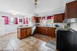 515 Country Club Ln - Photo 8