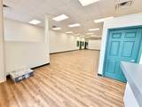 1113D N Castle Heights Ave - Photo 4