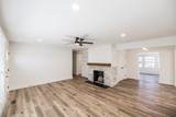 2936 Lyndale Dr - Photo 8