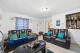 1112 Hyman St - Photo 7