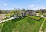 726 Newhall Dr - Photo 78