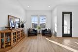 1677 Blackburn Ln - Photo 18