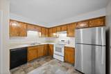 460 Martha Ln - Photo 9
