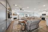 3254 Holiday Ln - Photo 16
