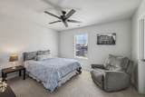 3254 Holiday Ln - Photo 44