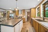 3329 Stinking Creek Rd - Photo 16
