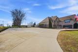 589 Harris Ln - Photo 11