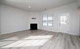 146 Ravens Crest Ave - Photo 18