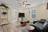 1011 S Spring St - Photo 4