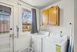 985 Forrest Ave - Photo 20