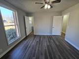 1501 Hillwood Cir - Photo 4