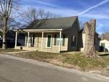 104 Taft St - Photo 1