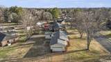 2242 Surrey Dr - Photo 9