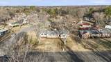2242 Surrey Dr - Photo 10