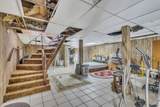 1900 N Hill Dr - Photo 21