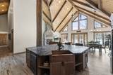 722 Hemlock Ln - Photo 3