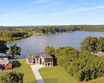 613 Waters Edge Dr - Photo 1