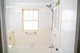 220 Jennings Ave - Photo 15