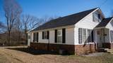 220 Jennings Ave - Photo 3