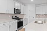 806 Molly Lane - Photo 8
