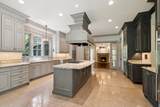 1011 Gateway Ln - Photo 32