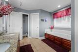 201 Oak Hollow Rd - Photo 22