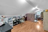408 Spring St - Photo 15