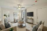 966 Greenwood Ct - Photo 2