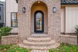 736 Douglas Avenue - Photo 2
