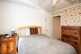 932 Coarsey Dr - Photo 15
