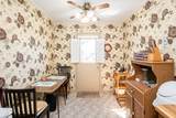 932 Coarsey Dr - Photo 3