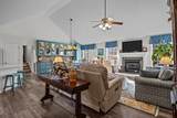 111 Contrary Rd - Photo 10