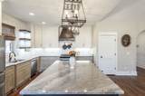 2033 Virginia Ave - Photo 16