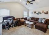 3915 Rivermont Way - Photo 29