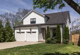 526 Radnor St - Photo 2