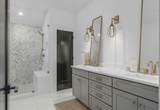 526 Radnor St - Photo 20