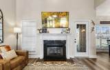 1076 Willow Cir - Photo 13