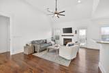 105 Brook Hollow Ct - Photo 11