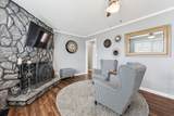525 Castlegate Dr - Photo 14