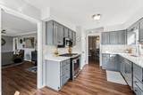 525 Castlegate Dr - Photo 18