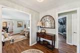 525 Castlegate Dr - Photo 9