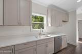 711 Byrd St - Photo 13