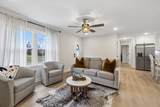 301 Carol Dr - Photo 7