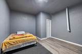 1116 Parklawn Dr - Photo 33