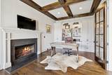 1542 Amesbury Ln - Photo 6