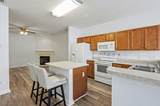 221 Wyndom Ct - Photo 10