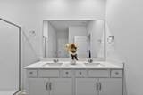 7129 Sunny Parks Dr - Photo 20