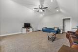 2086 Beverly Ct - Photo 23
