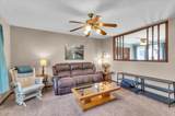 1001 Henley St - Photo 4