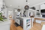7033 Fiddlers Glen Dr - Photo 15